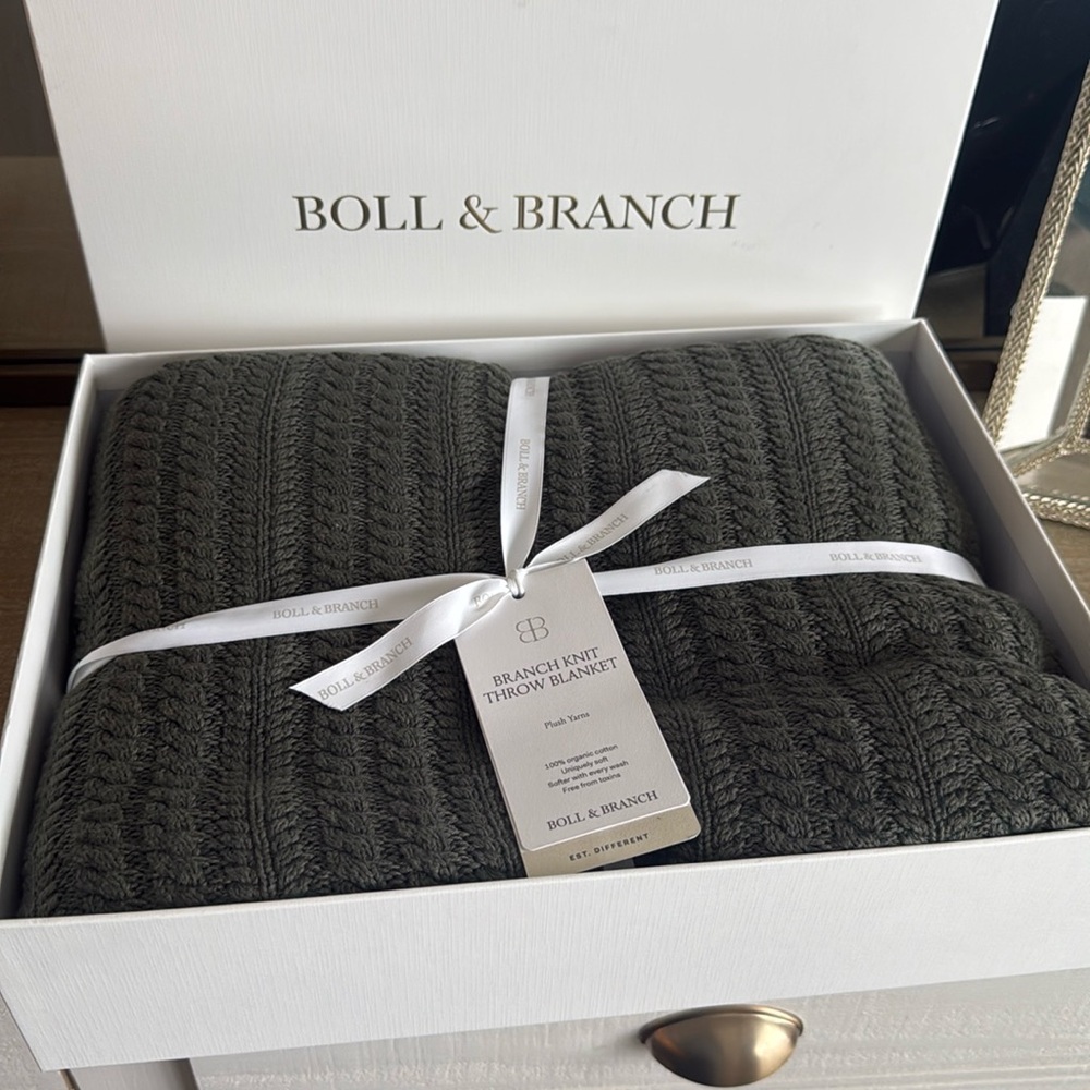 Boll and branch juniper knit throw